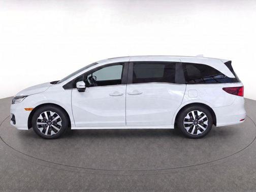 Platinum White Pearl 2026 Honda Odyssey EX-L