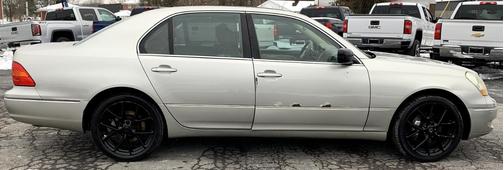 2002 Lexus LS 430 Base