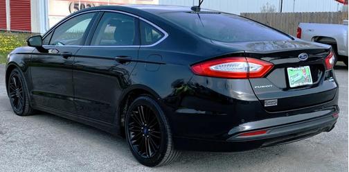 Tuxedo Black Metallic 2014 Ford Fusion SE