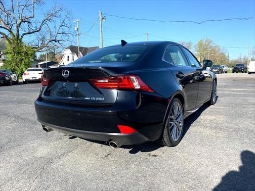 2015 Lexus IS 250 Crafted Line