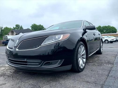 2016 Lincoln MKS Base