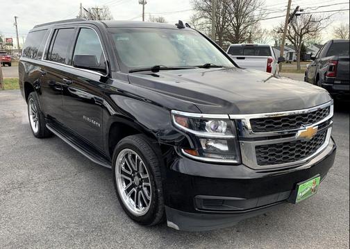 2017 Chevrolet Suburban LT