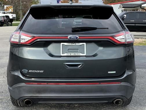 2015 Ford Edge SE