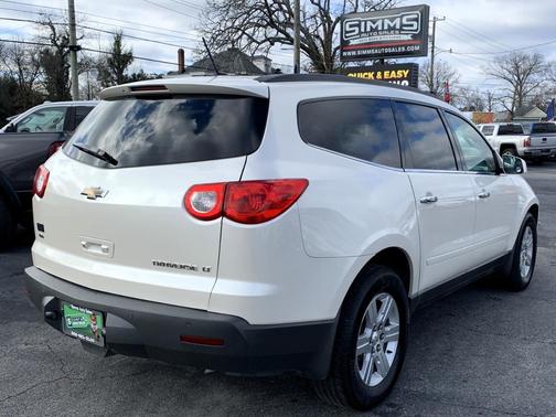 2011 Chevrolet Traverse LT