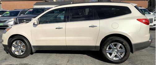 2011 Chevrolet Traverse LT