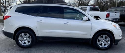 2011 Chevrolet Traverse LT