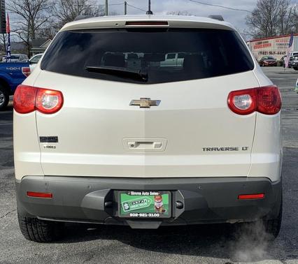 2011 Chevrolet Traverse LT