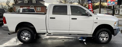 2018 RAM 2500 Tradesman Crew Cab 4x4 6'4' Box