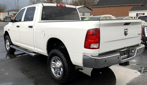 2018 RAM 2500 Tradesman Crew Cab 4x4 6'4' Box