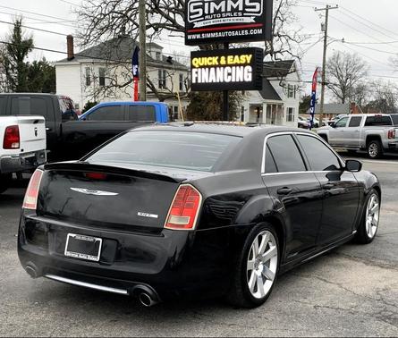 2012 Chrysler 300 SRT8