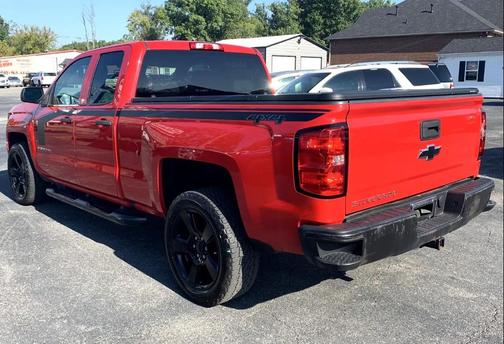 2017 Chevrolet Silverado 1500 Custom