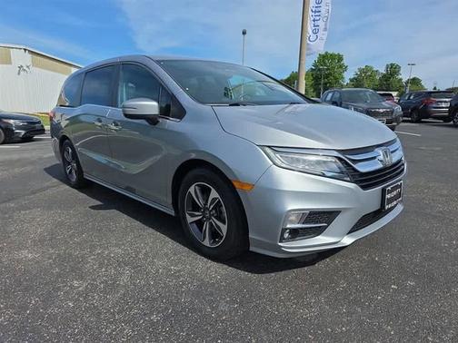 Lunar Silver Metallic 2018 Honda Odyssey