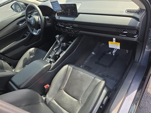 2025 Honda Accord Hybrid 