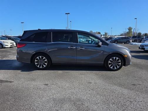 2024 Honda Odyssey 