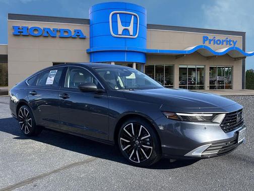 2025 Honda Accord Hybrid 