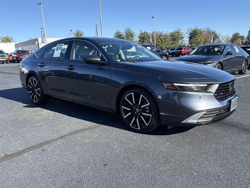 2025 Honda Accord Hybrid 