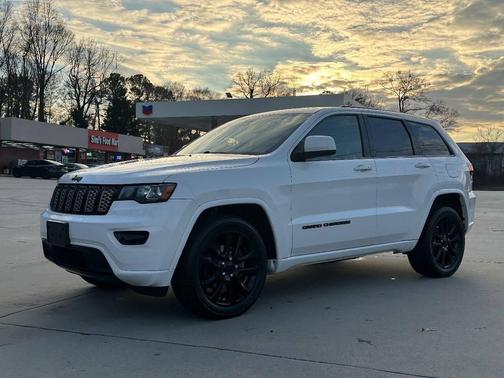 2018 Jeep Grand Cherokee Altitude