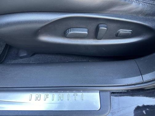 2015 INFINITI Q70L 3.7X