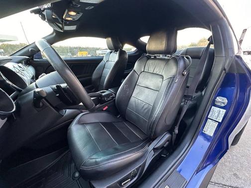 2015 Ford Mustang EcoBoost Premium