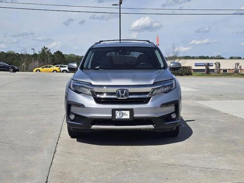 2021 Honda Pilot Touring 8-Passenger