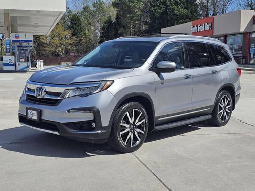 2021 Honda Pilot Touring 8-Passenger