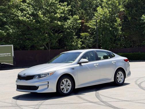 Sparkling Silver 2016 Kia Optima LX