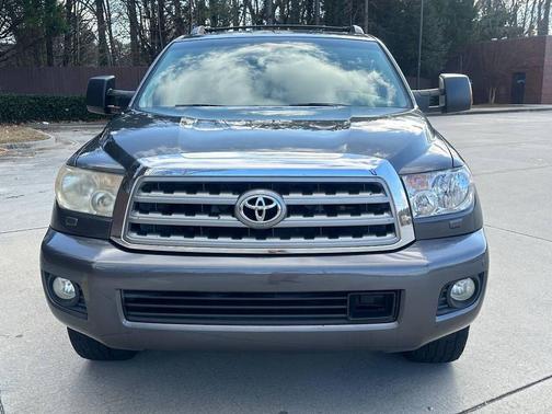 2011 Toyota Sequoia Platinum
