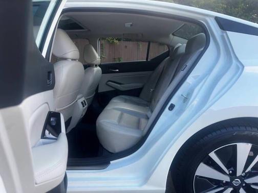 2022 Nissan Altima 2.5 SL