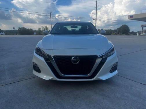 2022 Nissan Altima 2.5 SL