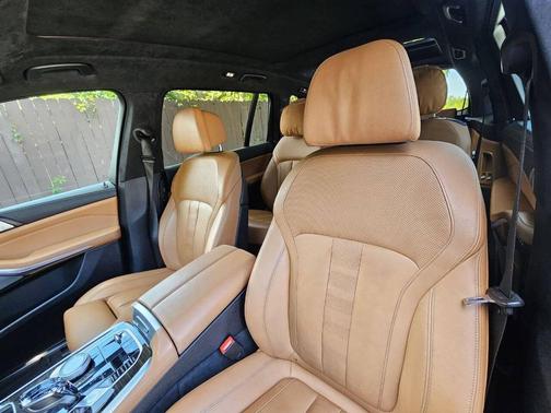 2019 BMW X7 xDrive50i