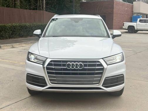 2019 Audi Q5 45 Premium