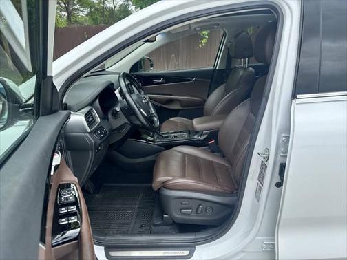 2019 Kia Sorento SX