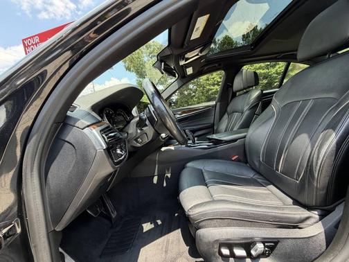 Dark Graphite Metallic 2017 BMW 540 xDrive