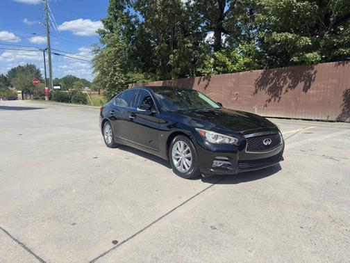 2015 INFINITI Q50 Premium