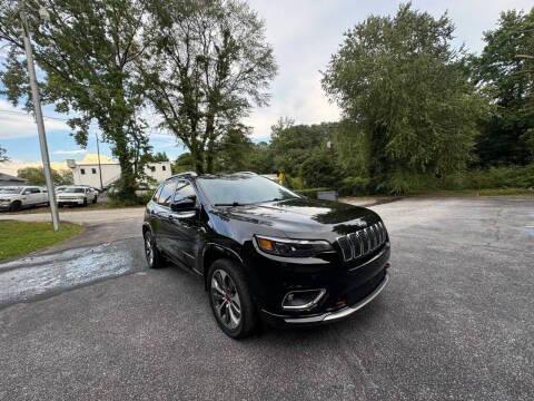 2019 Jeep Cherokee Overland