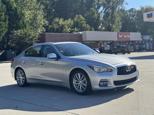 2014 INFINITI Q50 Premium