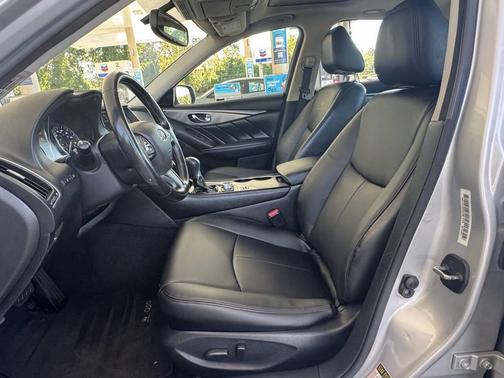 2014 INFINITI Q50 Premium