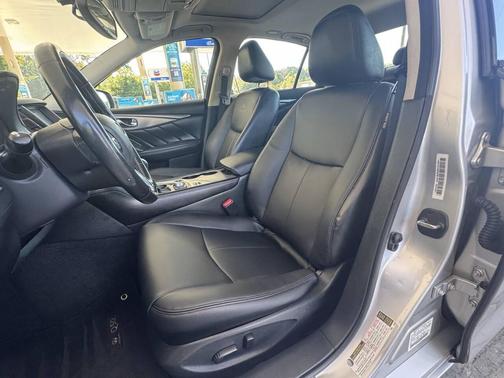 2014 INFINITI Q50 Premium