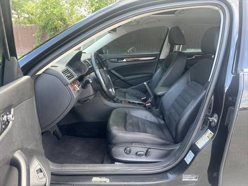 2013 Volkswagen Passat 2.0 TDI SEL Premium