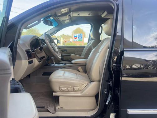 2015 Nissan Armada Platinum