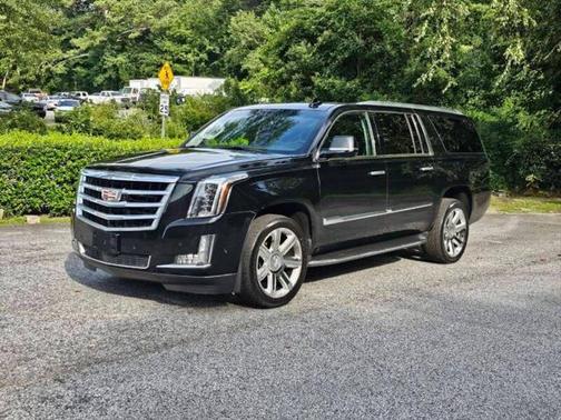 2017 Cadillac Escalade ESV Premium Luxury