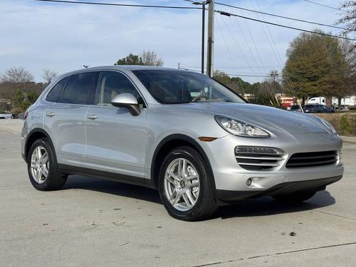 2013 Porsche Cayenne Cayenne