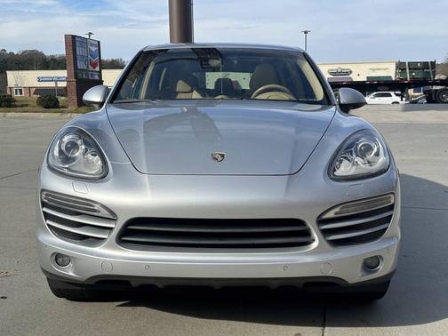 2013 Porsche Cayenne Cayenne