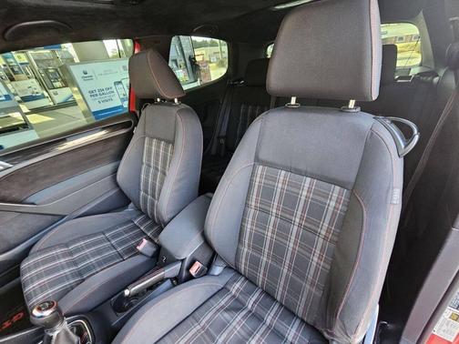 2011 Volkswagen GTI 2-Door