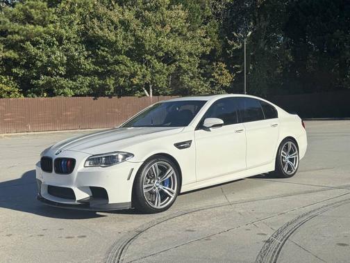 2015 BMW M5 Base