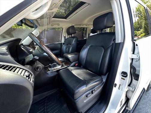 2015 INFINITI QX80 Base