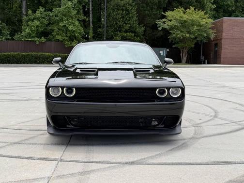 Pitch Black Clearcoat 2016 Dodge Challenger R/T Scat Pack