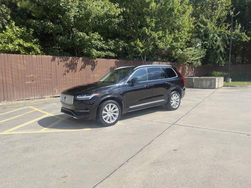 2016 Volvo XC90 Hybrid T8 Inscription