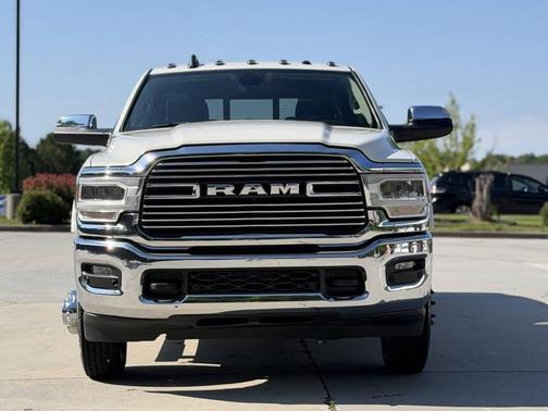 Pearl White 2022 RAM 3500 Laramie Crew Cab 4x4 8' Box