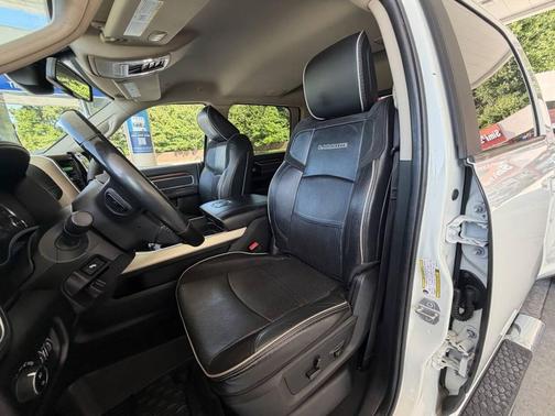 Pearl White 2022 RAM 3500 Laramie Crew Cab 4x4 8' Box